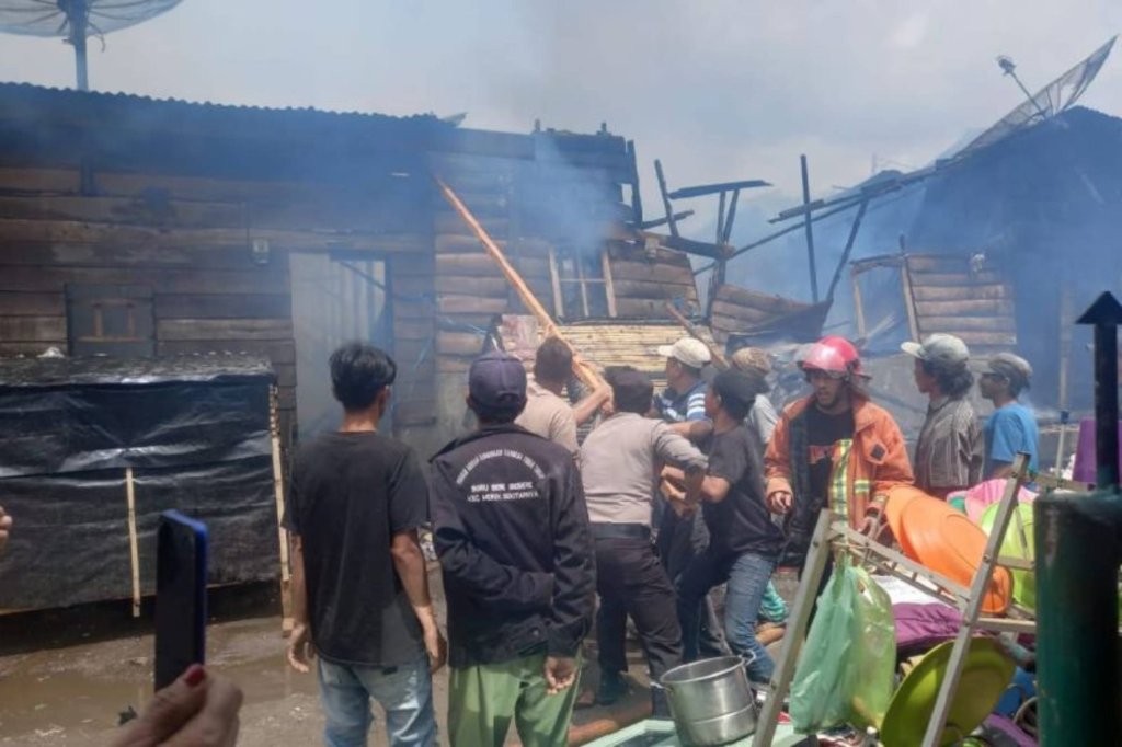 Kebakaran Besar di Karo Sumut, 36 Rumah&nbsp;Hangus
