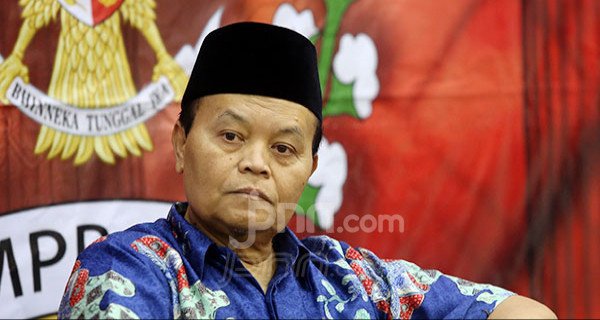 RUU Pilkada Batal Disahkan, HNW Apresiasi DPR yang Dengarkan Aspirasi Rakyat