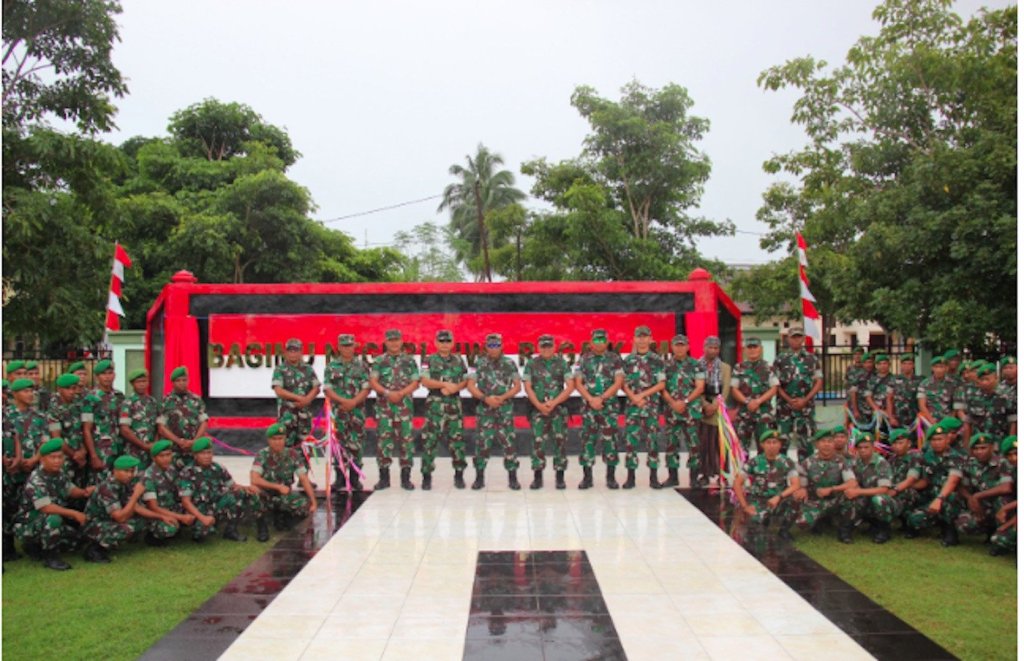 Danrem 151/Binaiya Brigjen TNI Antoninho Resmikan Monumen Bagimu Negeri Jiwa Raga&nbsp;Kami