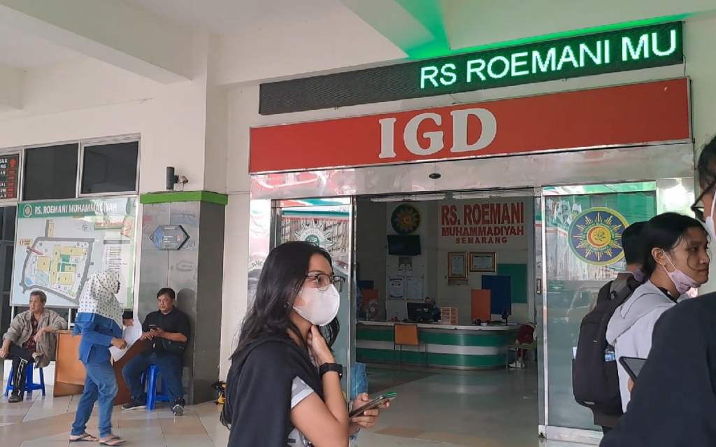 Sejumlah Mahasiswa Undip Diduga Keracunan saat&nbsp;Ospek